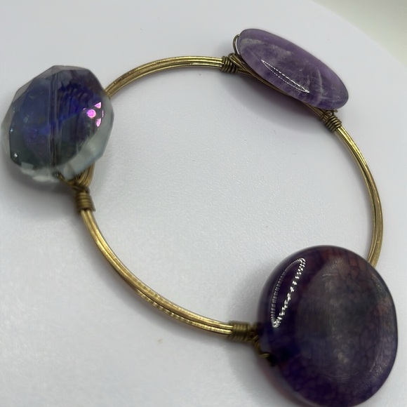 Elegant Purple Dyed Agate Bangle Bracelet - Picture 7 of 8